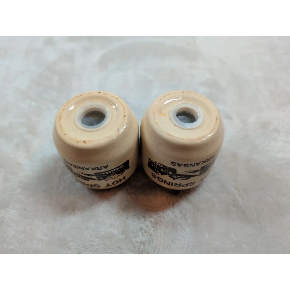 Vintage Hot Springs Arkansas Souvenir Salt and Pepper Shakers Ceramic Barrel Set